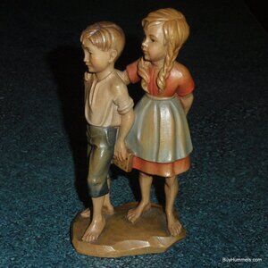 "Young Love" Anri Wood Carving Boy and Girl 5" statue Signed By ULRICH BERNARDI